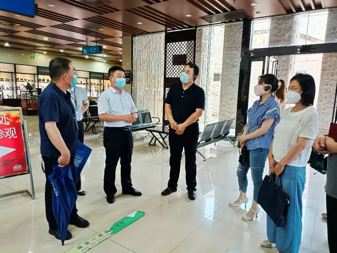省应对疫情工作领导小组办公室督导检查我院疫情防控工作