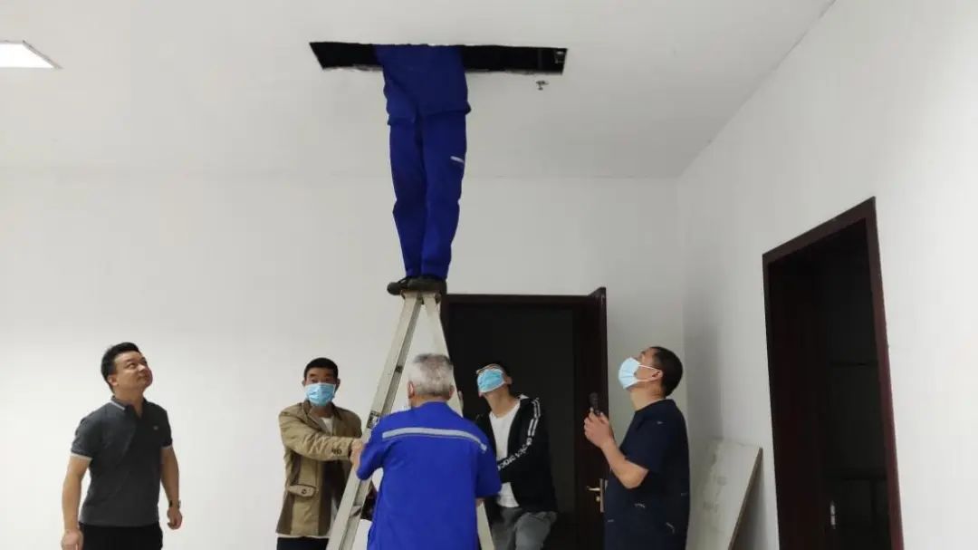 宝鸡青铜器博物院开展雨季文物库房安全巡查