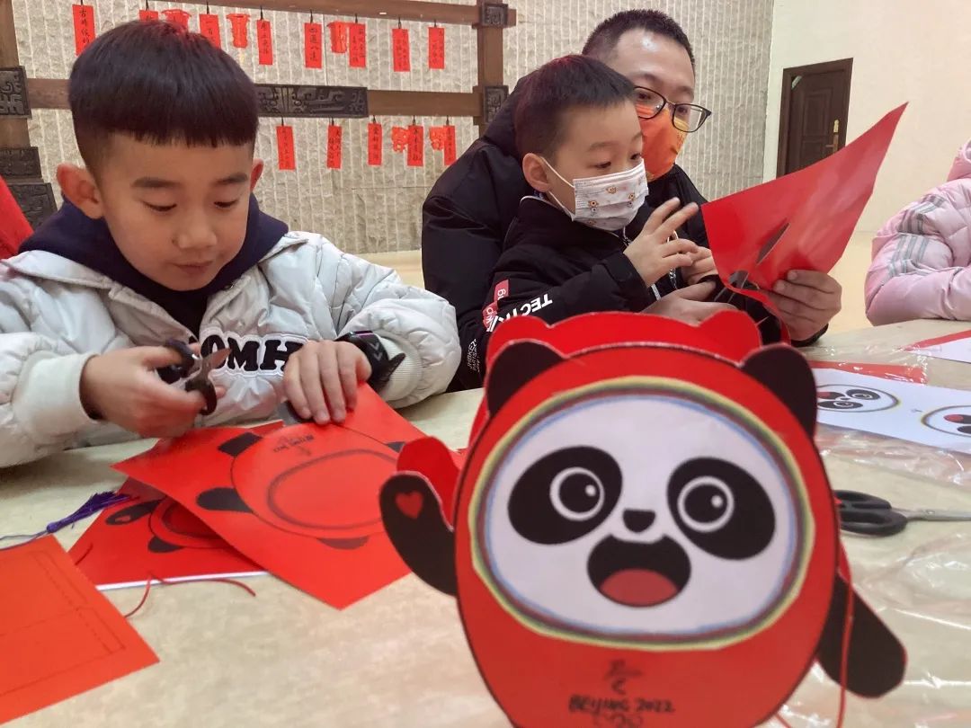 福虎迎春闹元宵，博物馆里过十五